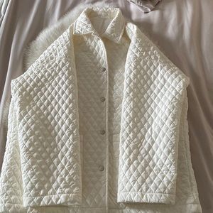 Simple white woman’s waffle print jacket